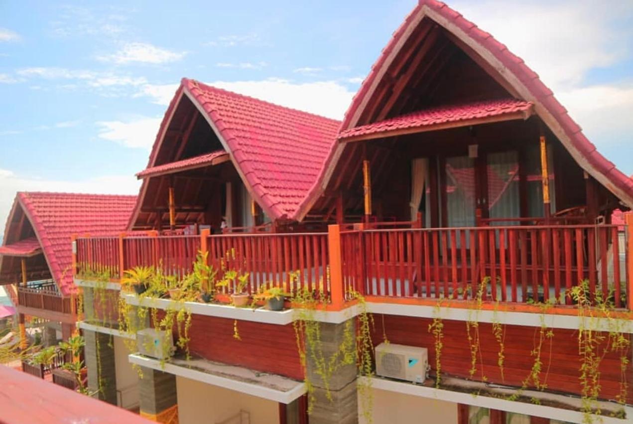 Ayu Laba Beach Villa And Resto Batununggul Ngoại thất bức ảnh